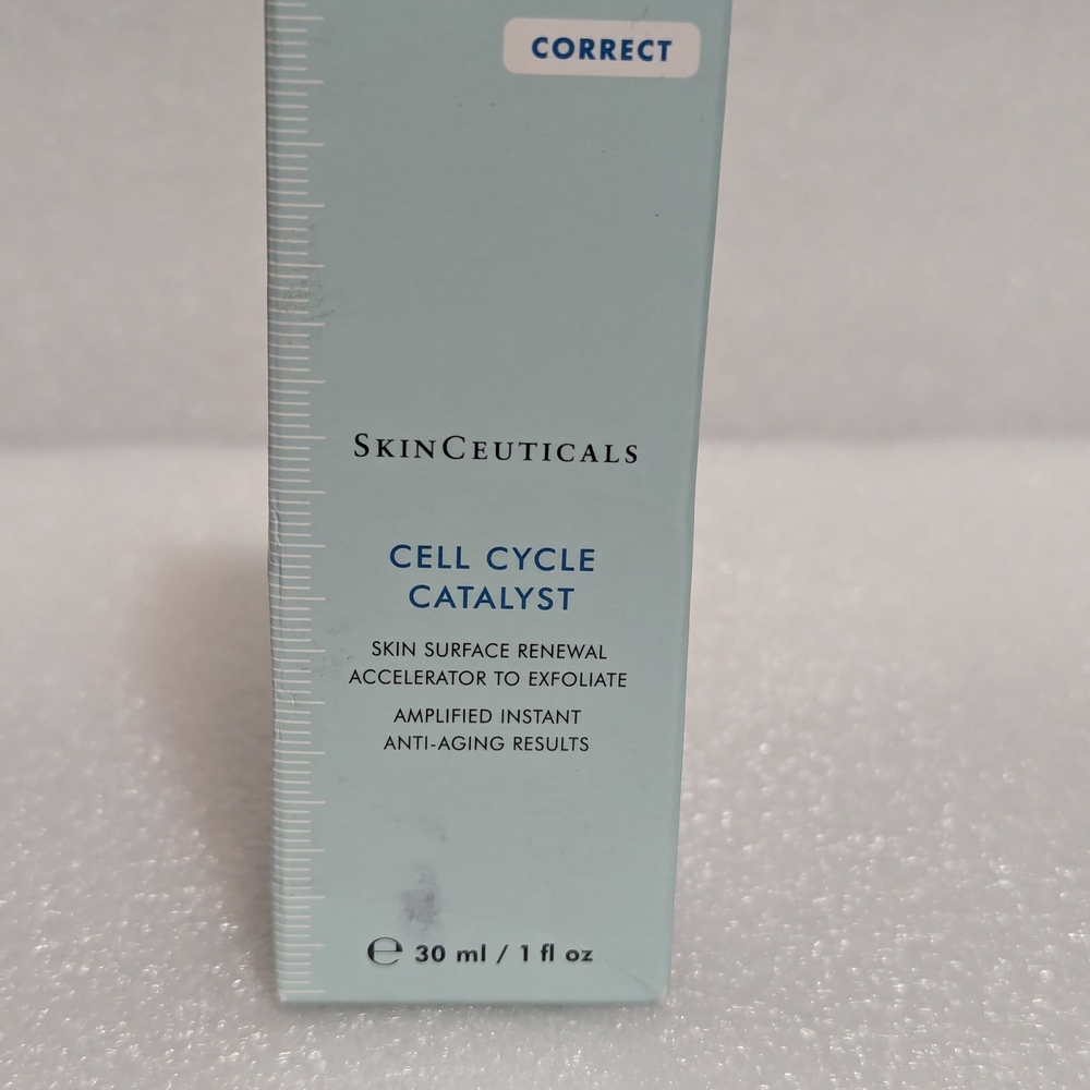SkinCeuticals Cell Cycle Catalyst - Light Blue